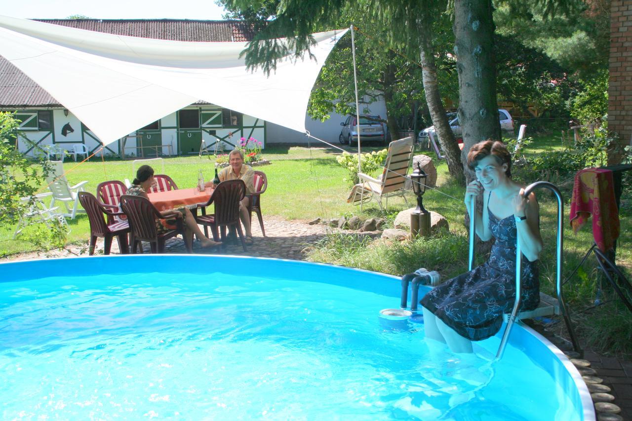Landhotel Sonnenhof Im Wendland Clenze エクステリア 写真